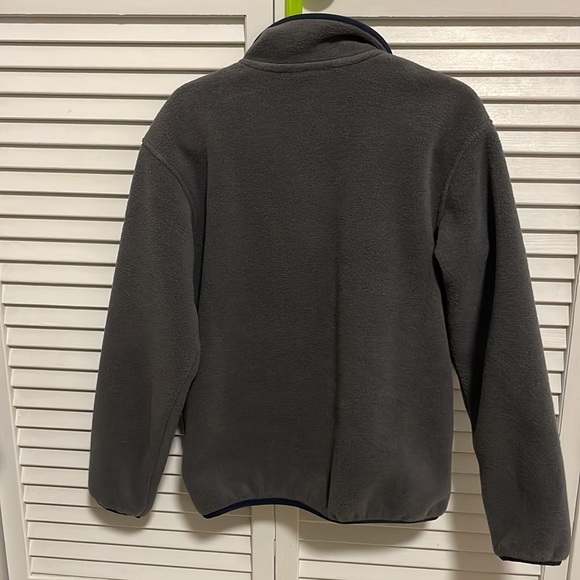 Patagonia Kids' Fleece Pullover - NWT - Picture 3 of 3